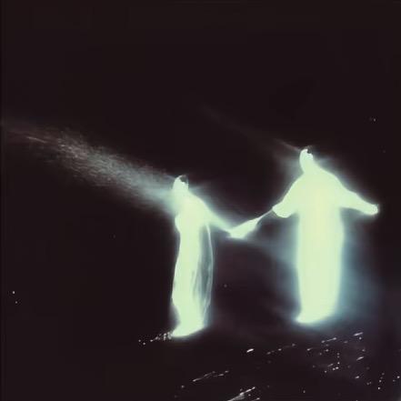 数钱的男孩