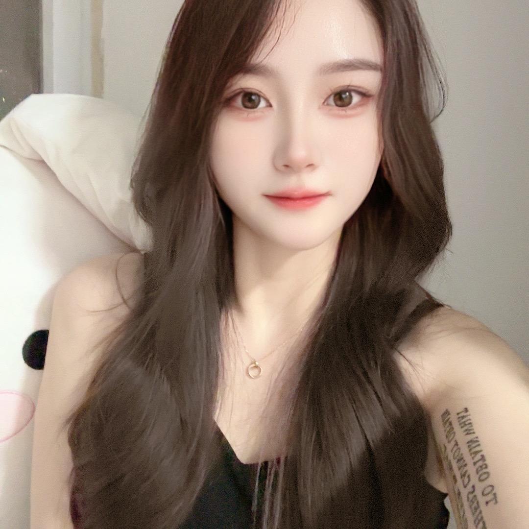 曼宁轻奢女装店