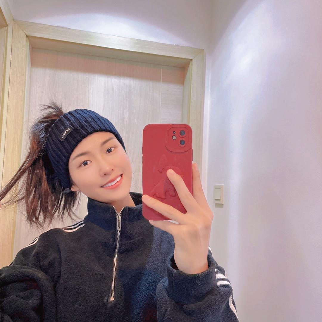 娜娜是个健身girl