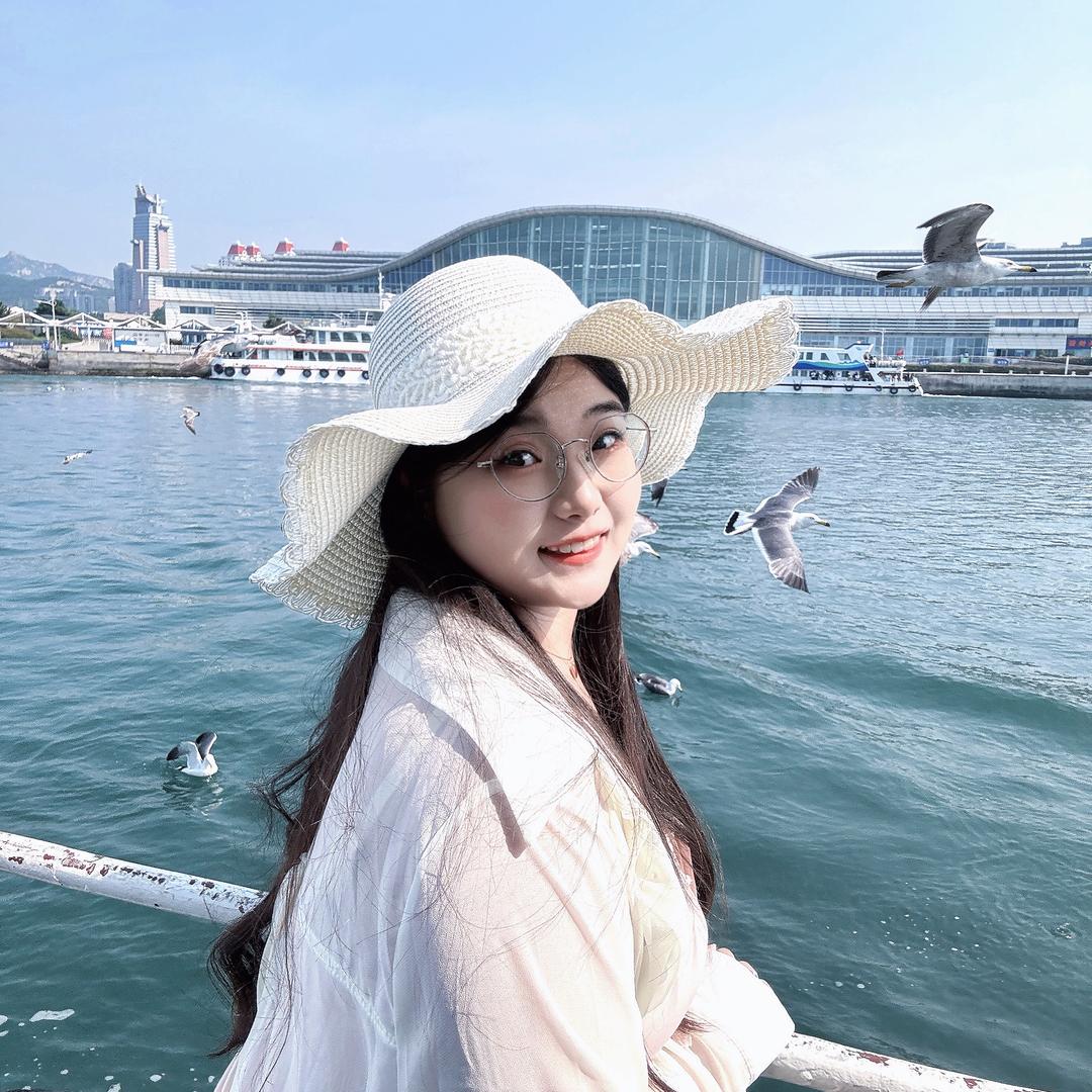 小小早点睡🐷