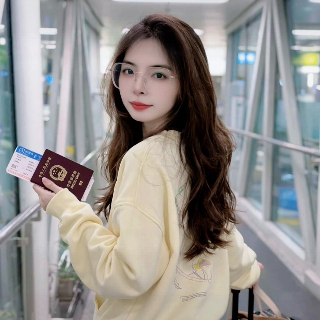 小草莓👶🏻工作室