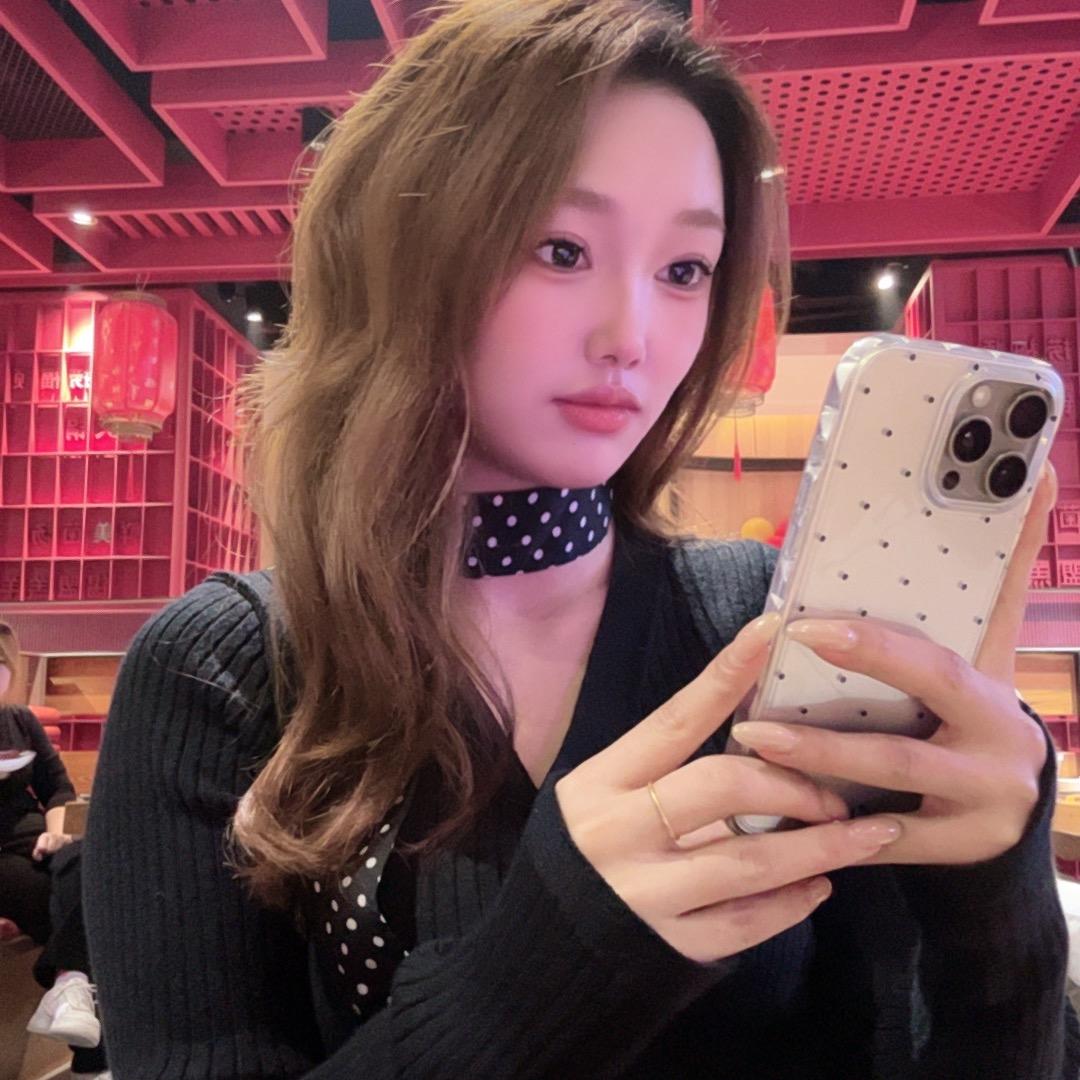 @是那个张张张-