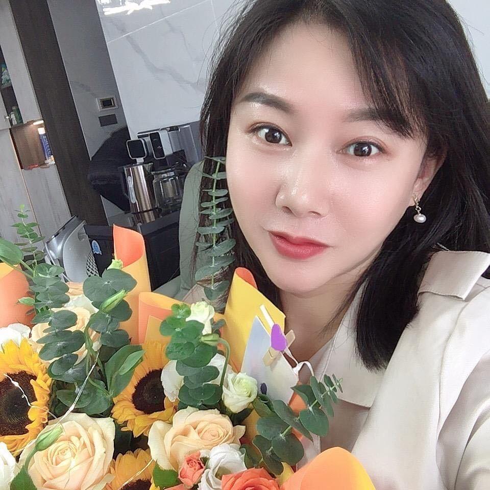 刘波副食批发部米妈妈