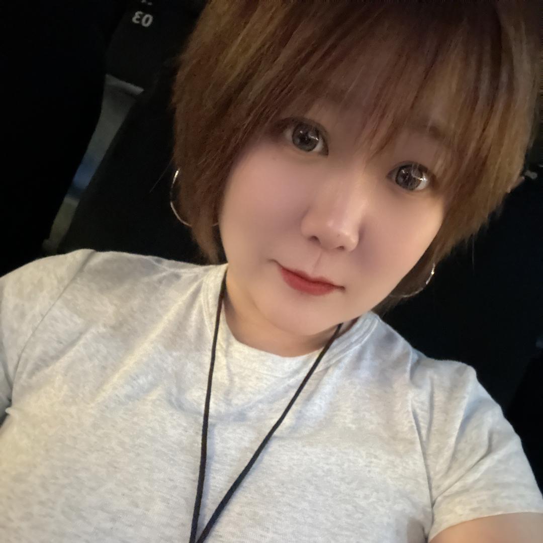 虎牙妹妹。