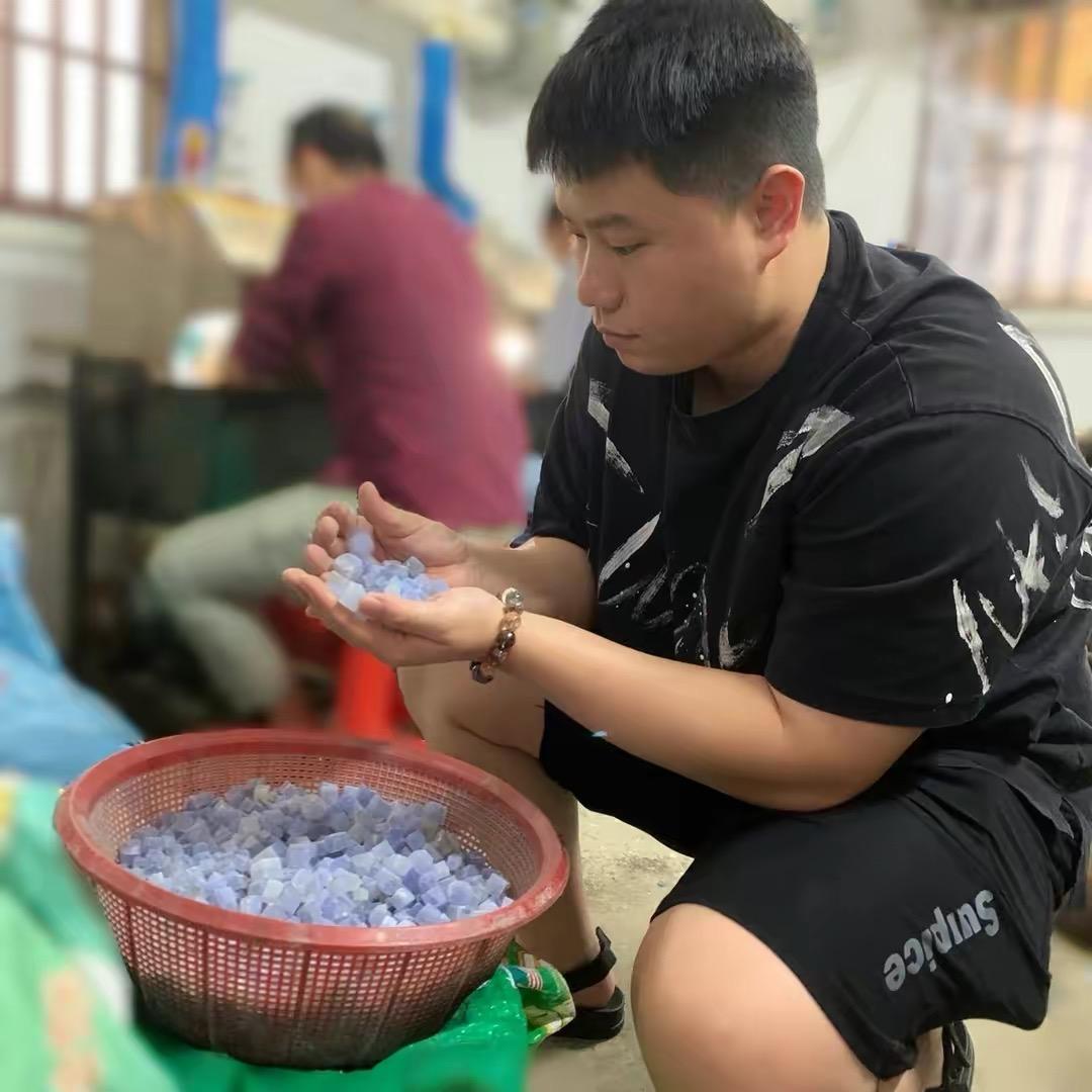 阿钢珠宝工厂2号店