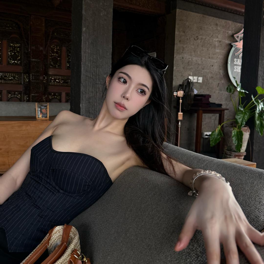 朕选🎱里里