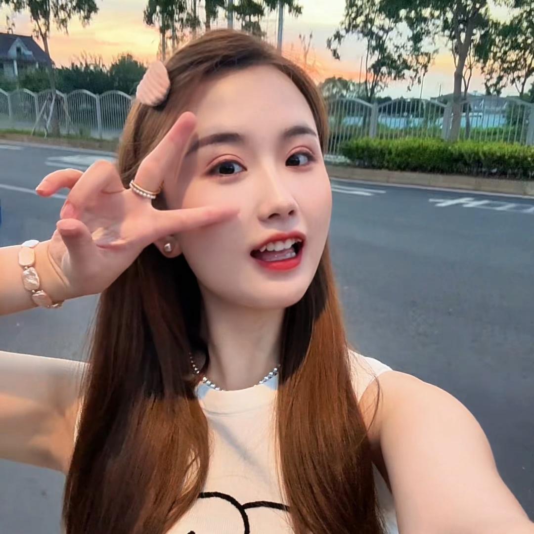 谁是程艾影.