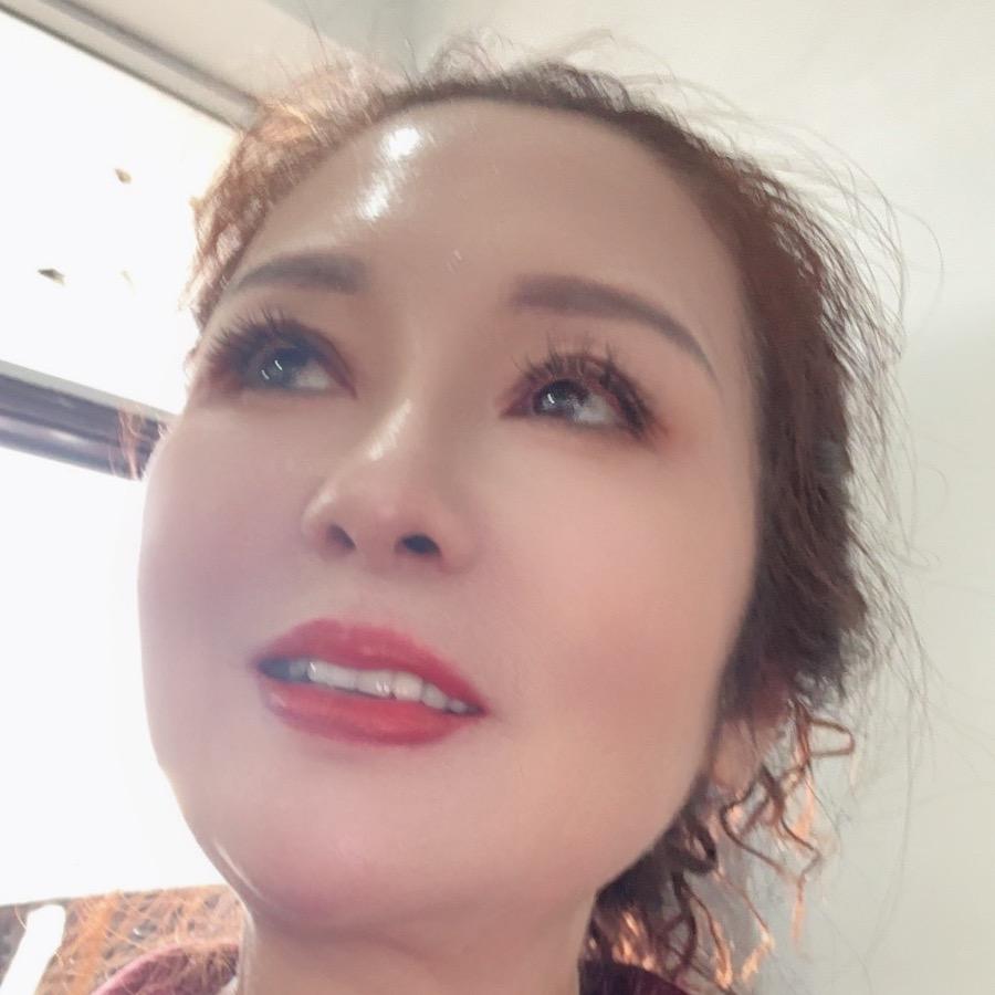 上海小梅花越剧团