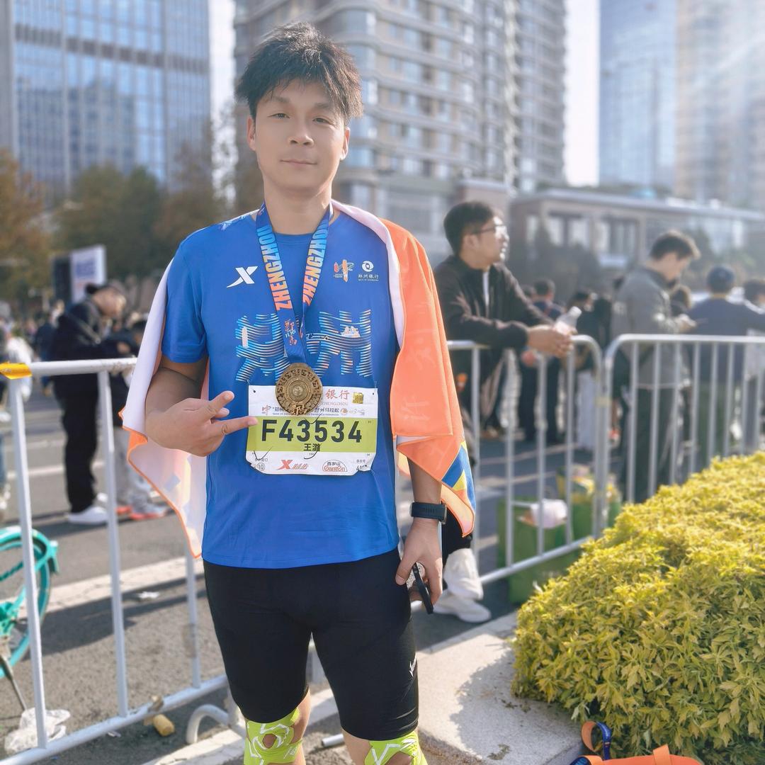 @热爱奔跑的王老师