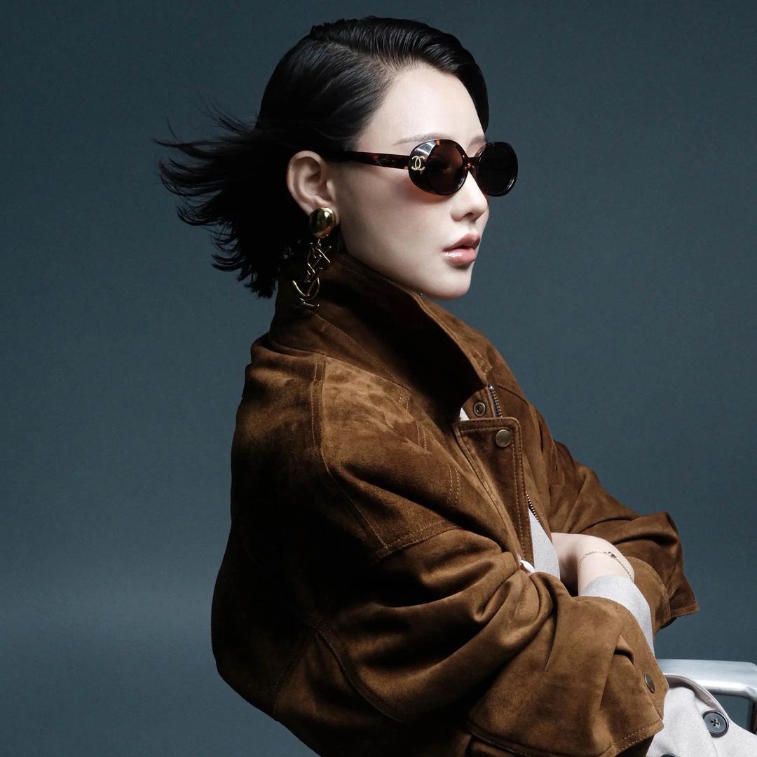 韩彬彬（轻奢极简）女装