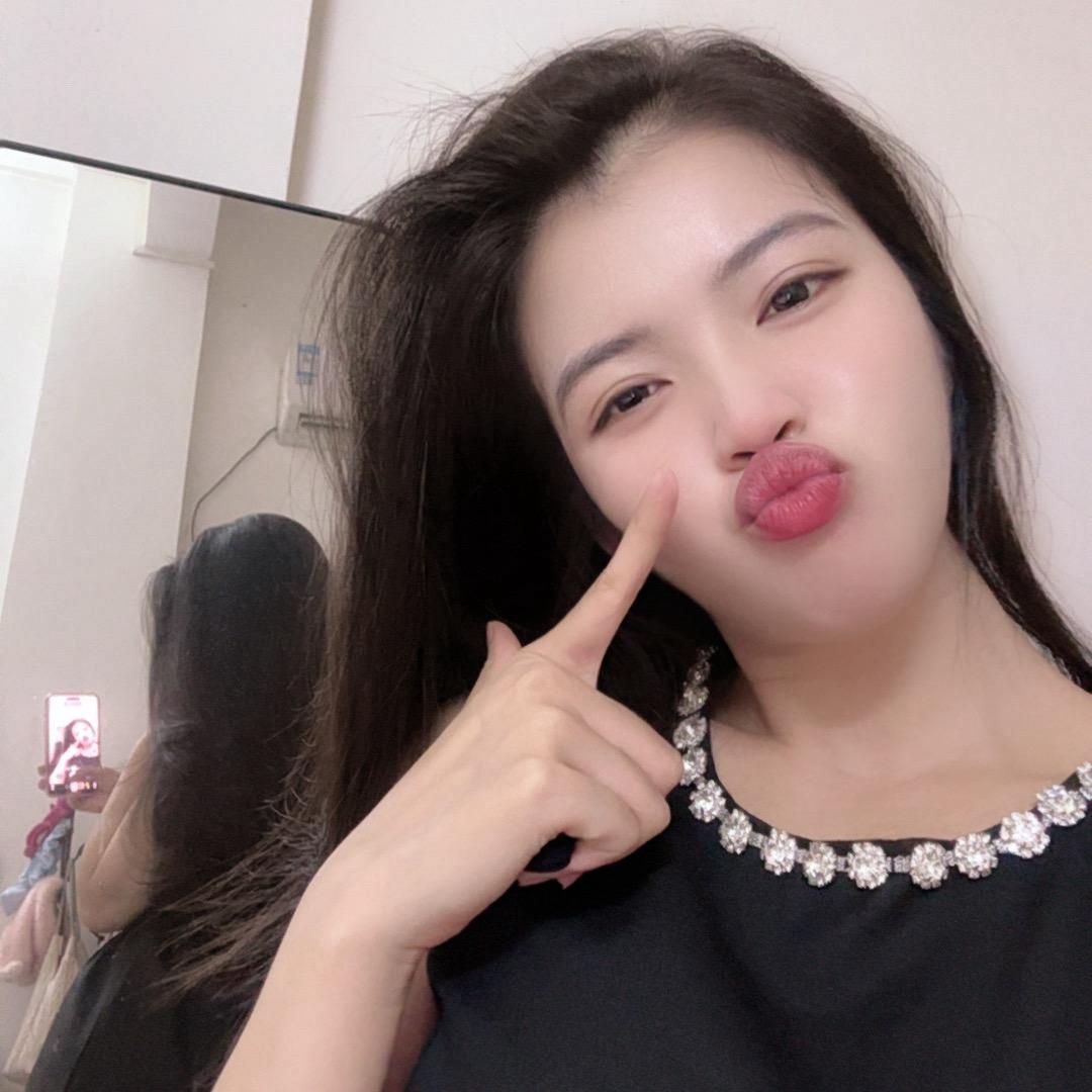 小猪吃不饱🍗