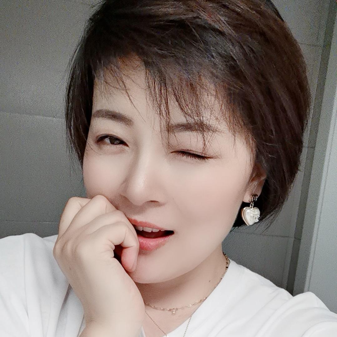 爱莎Elsa💕