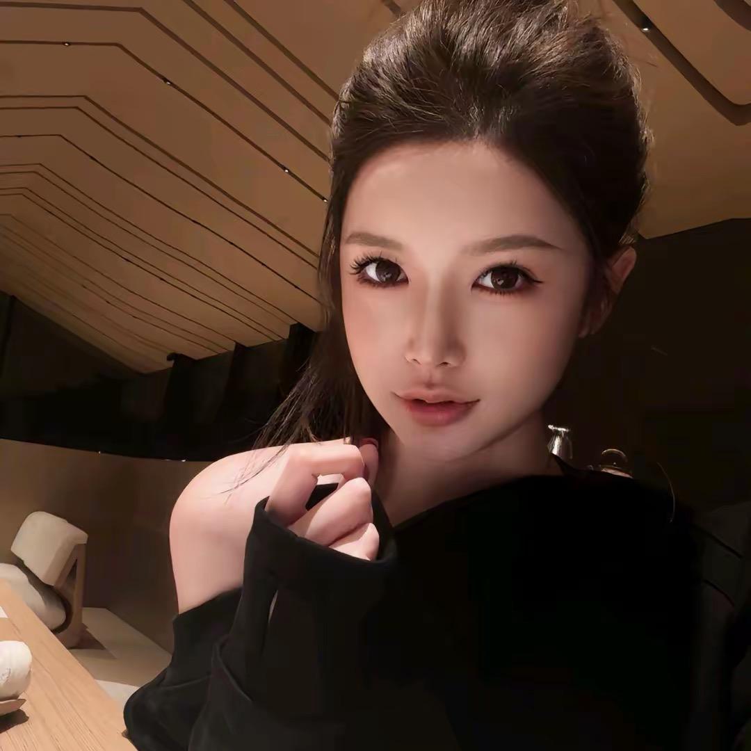 赵婉诺私服号