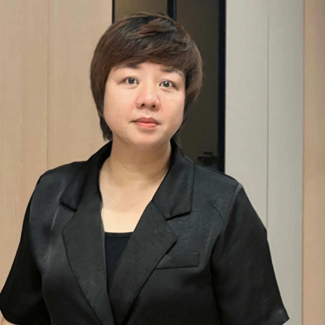 玉林全屋定制陈姐-欣诺