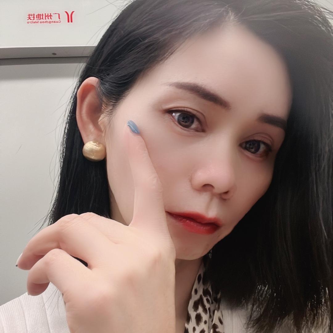 李Si