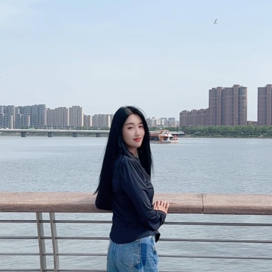 我不是薇薇安