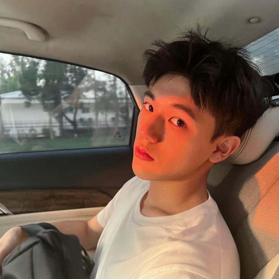 卢明朗