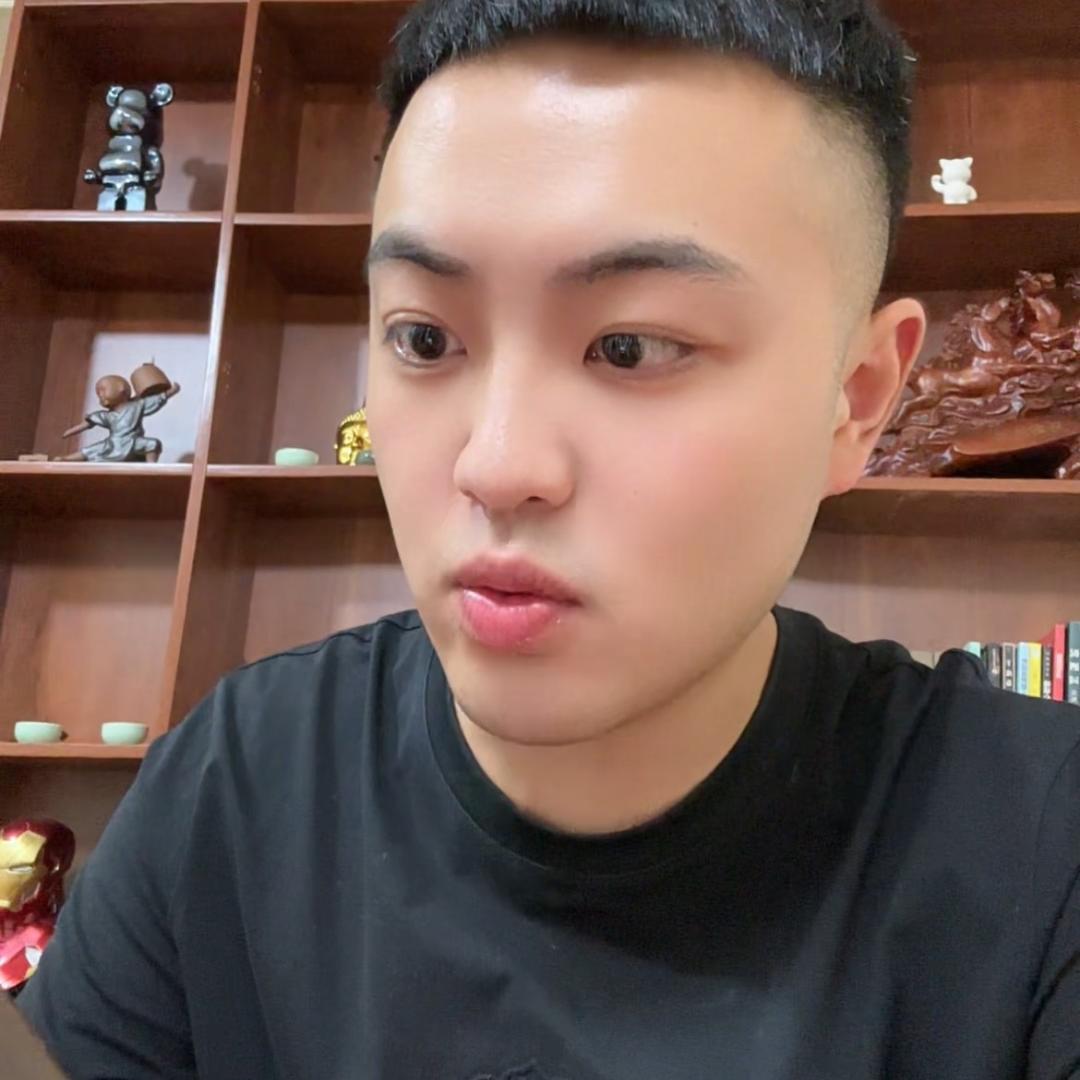 杨飞宇运营