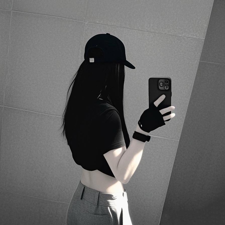 ོ 伍 月 ᴹᵃʸ·🦌