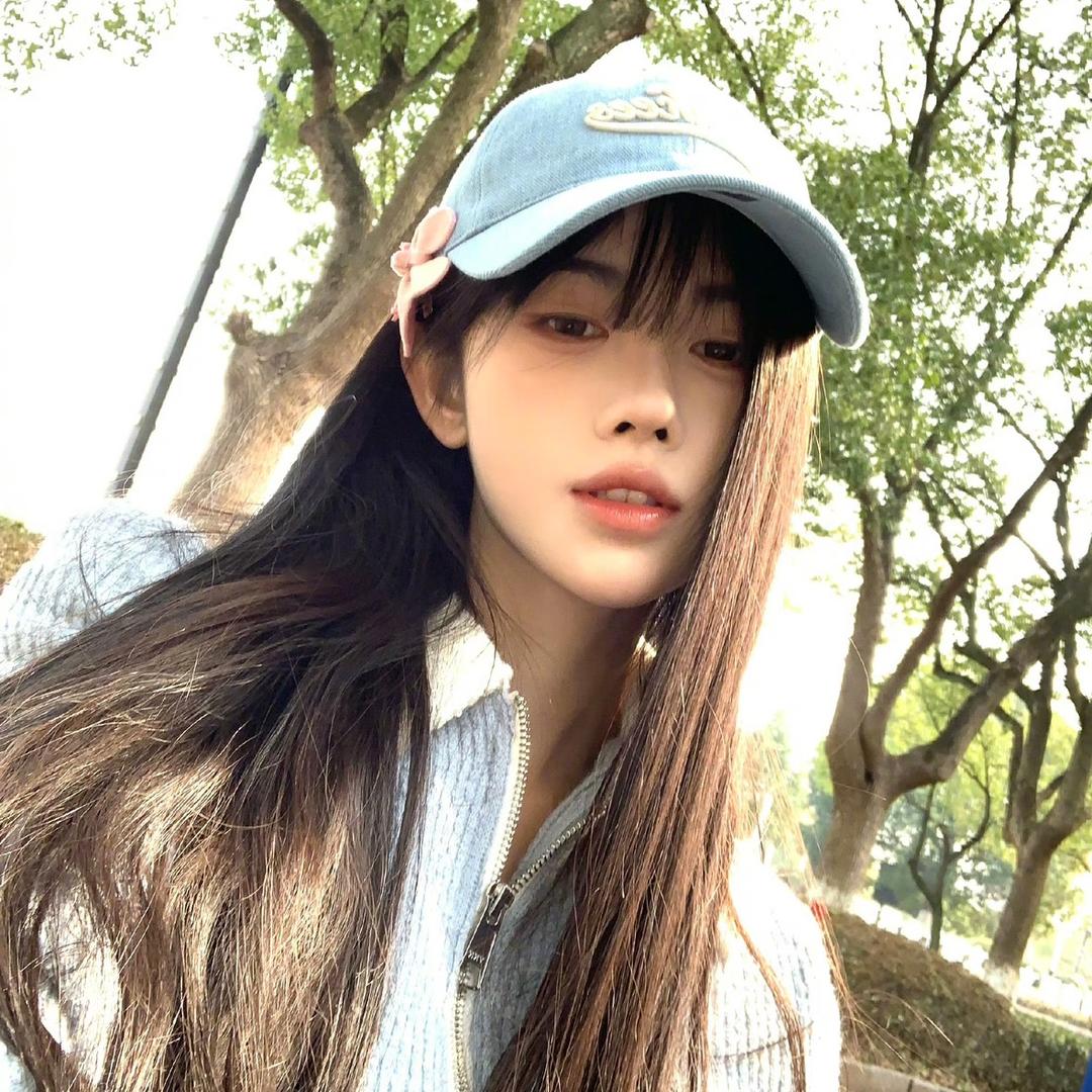 鱼七七🐟