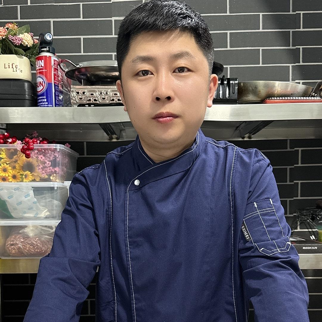厨师长 亮哥