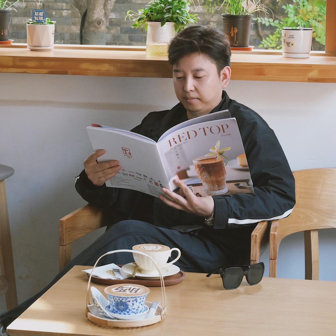 浚县v8设计师阿伟