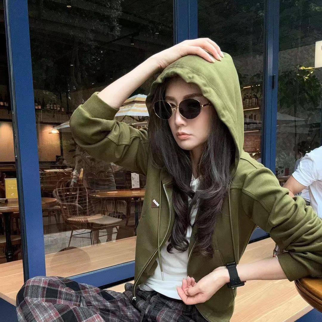 朴夫人服饰推荐