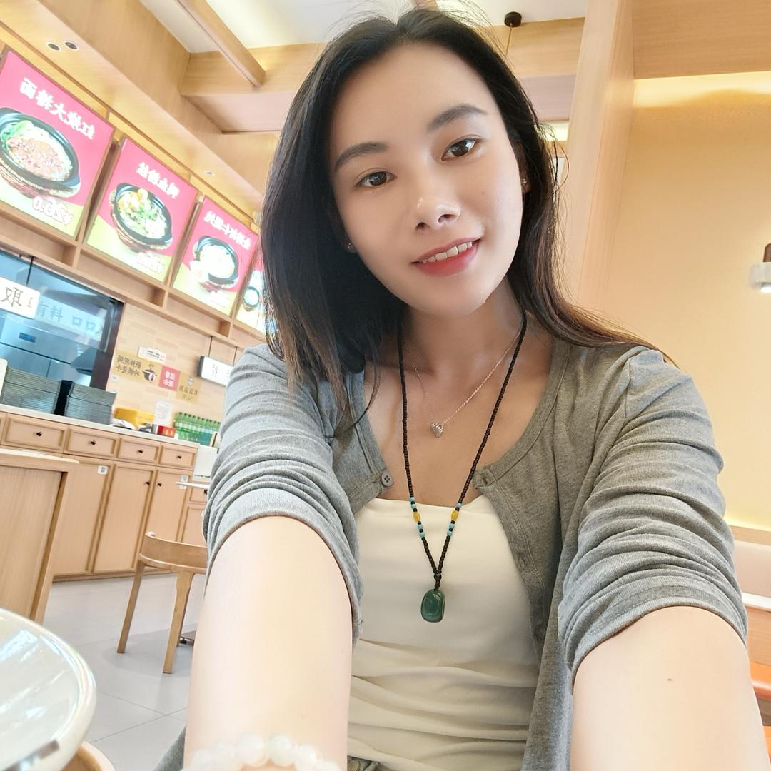 丹阳飞豪汽车内饰真皮座椅，脚垫批发