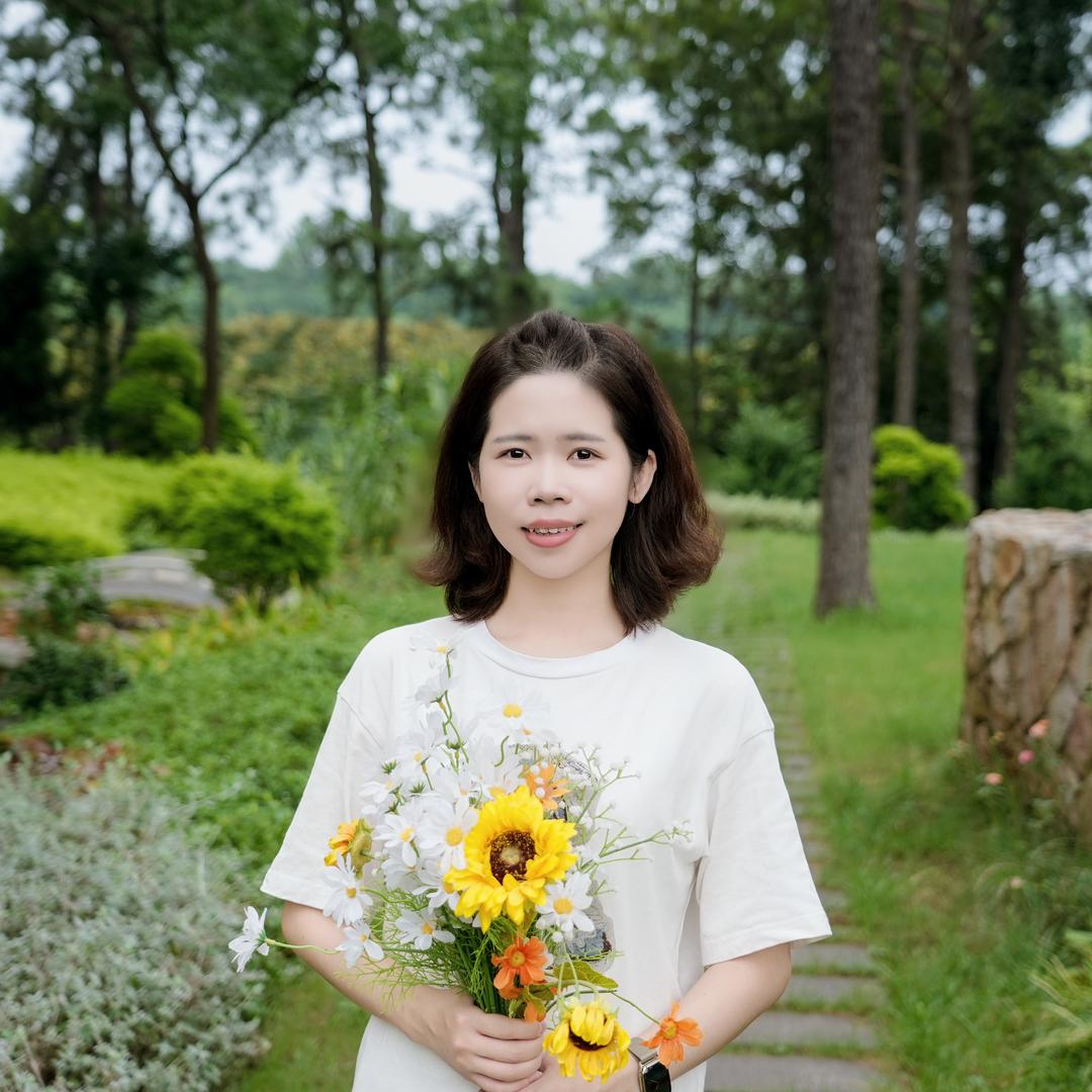 阳江小猪配齐装修女老板