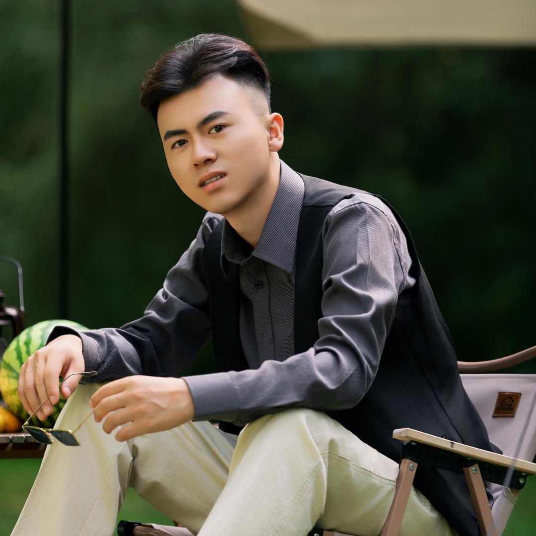 万锦金服