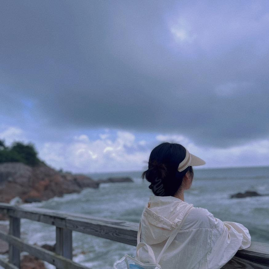 微凉-