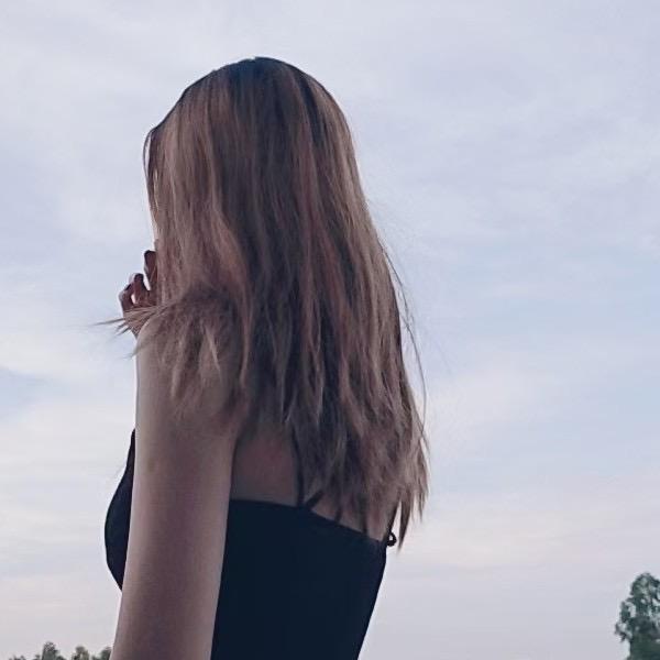 那个女孩👧🏻