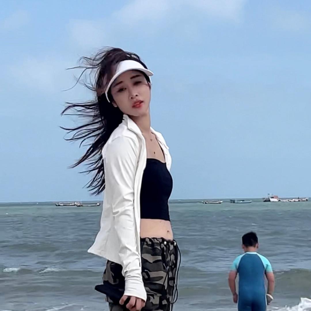 艺米服饰