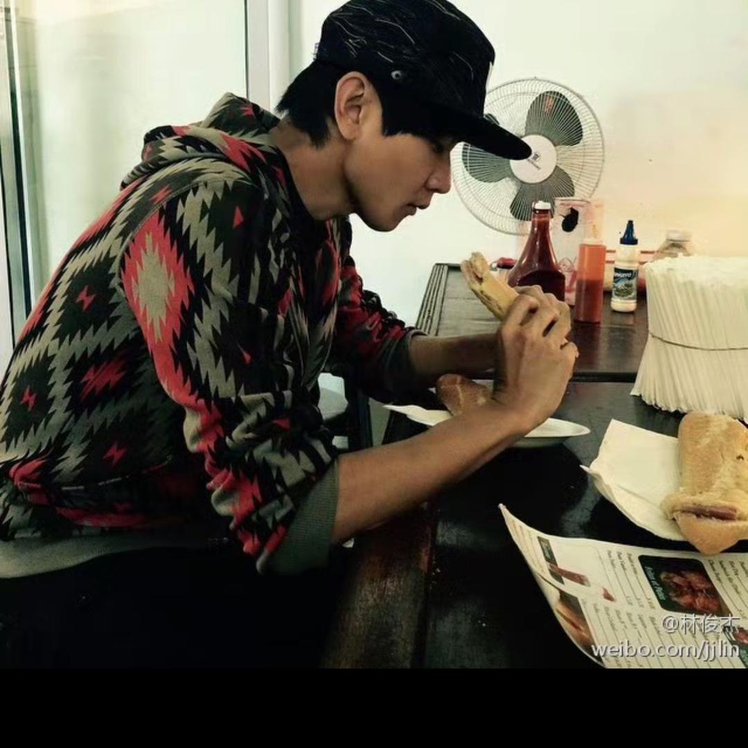 志.热忱（chén）怪