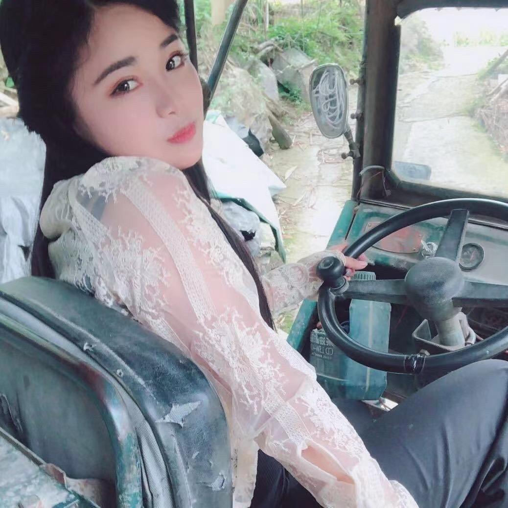 湘西、龙 姑娘·