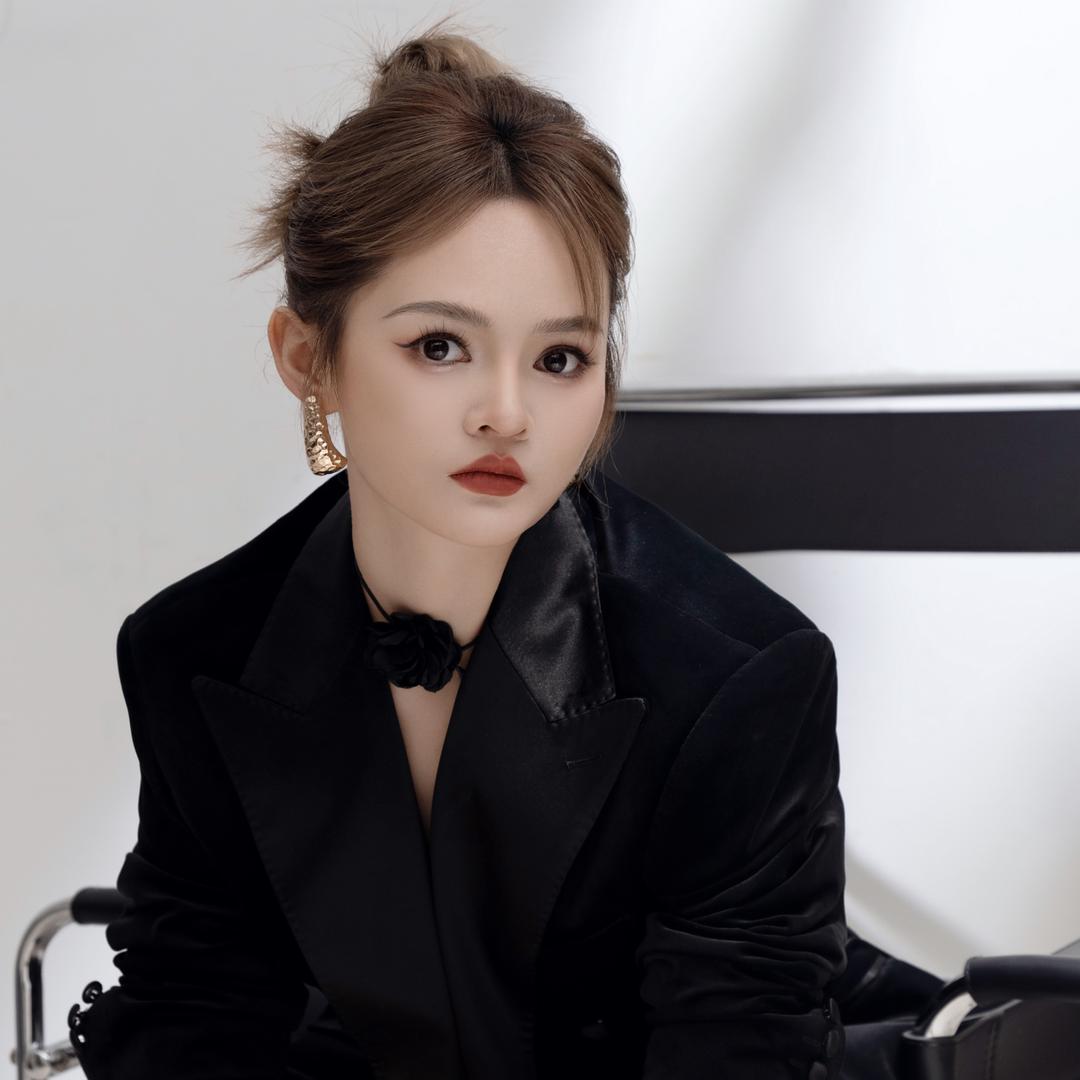 仁怀市丽龄美美发店幽幽
