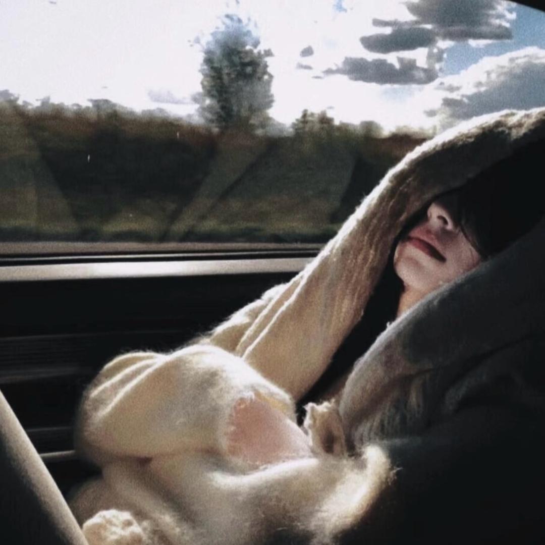 康康说她爱写字