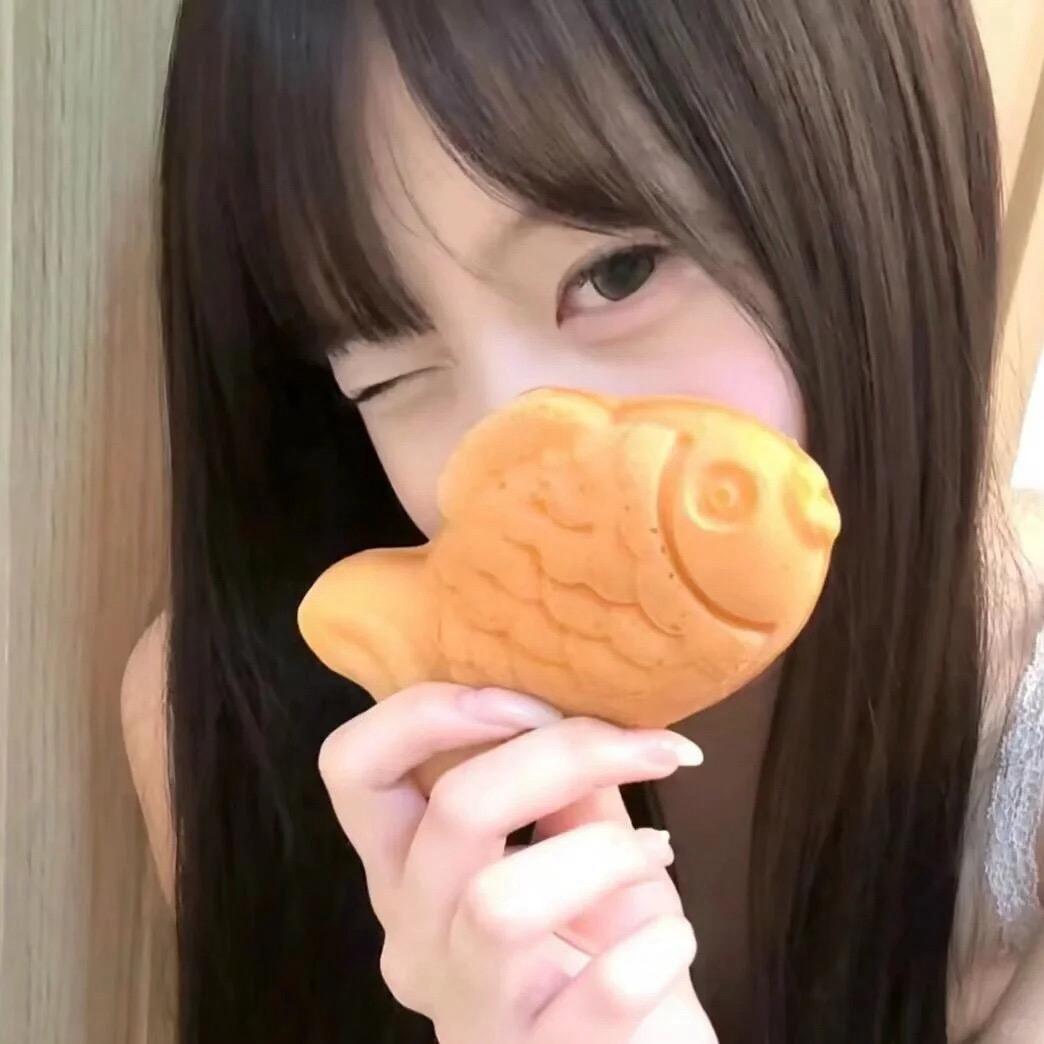 摆烂小鱼