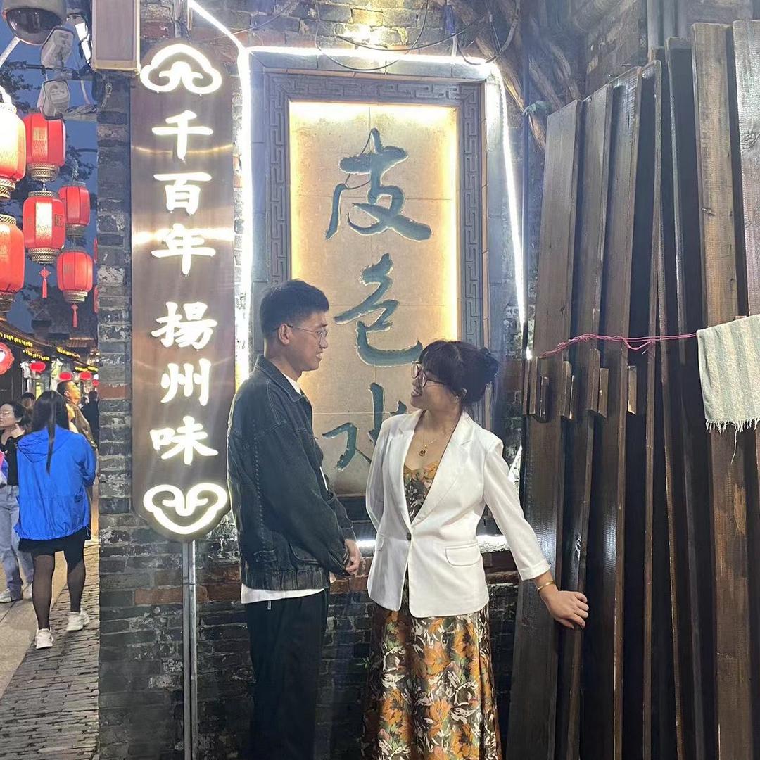 小酒窝🔥大美女