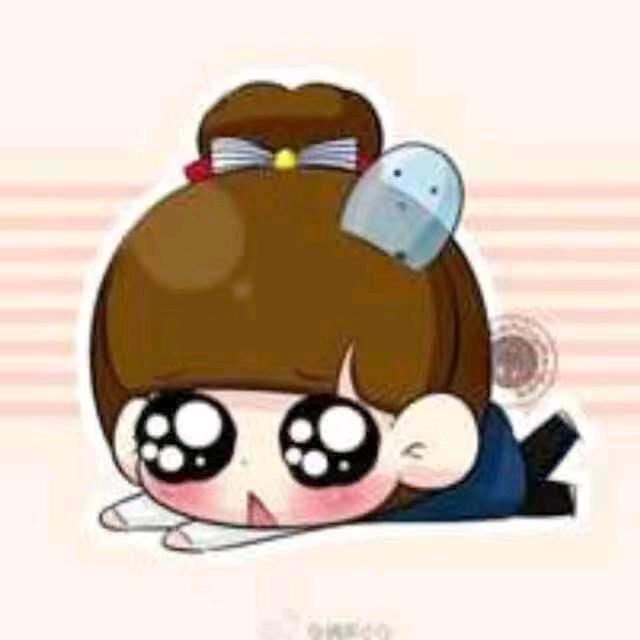 胡小仙儿（白蝶水管+视优眼镜👓）