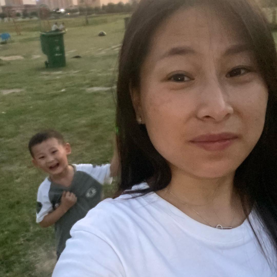 牵一只蜗牛去散步