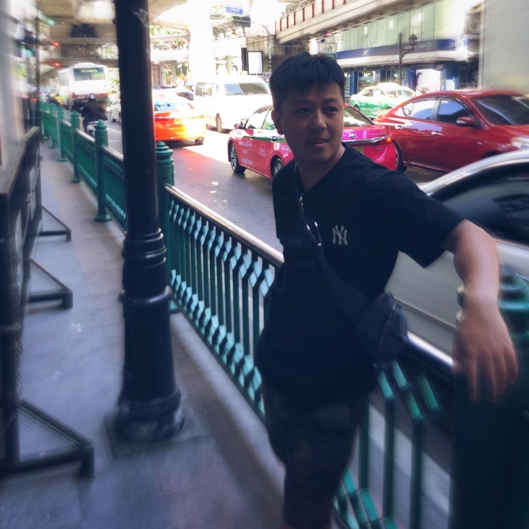 Peter，😎
