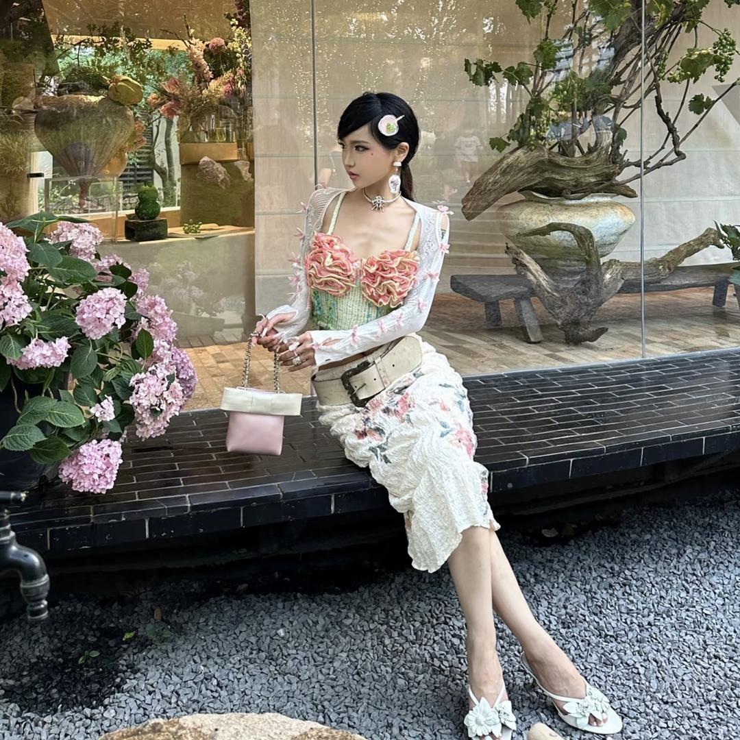 慕白婚纱晓雅