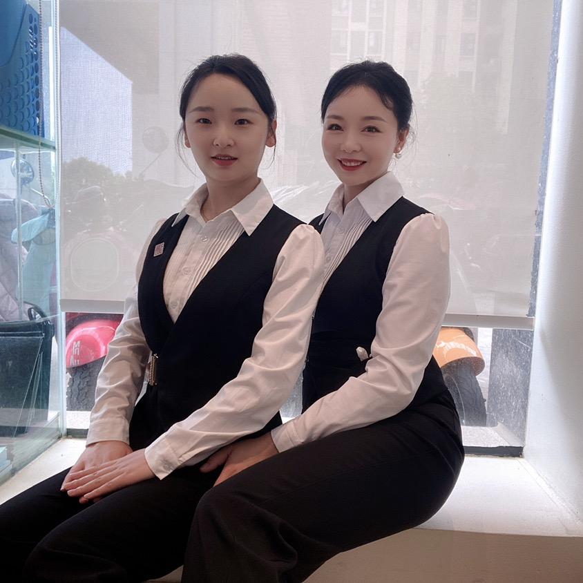 满江红添喜嘉宴——婚礼管家姐妹花