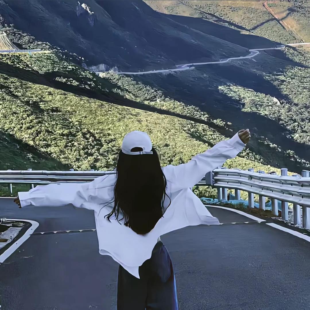 彤~