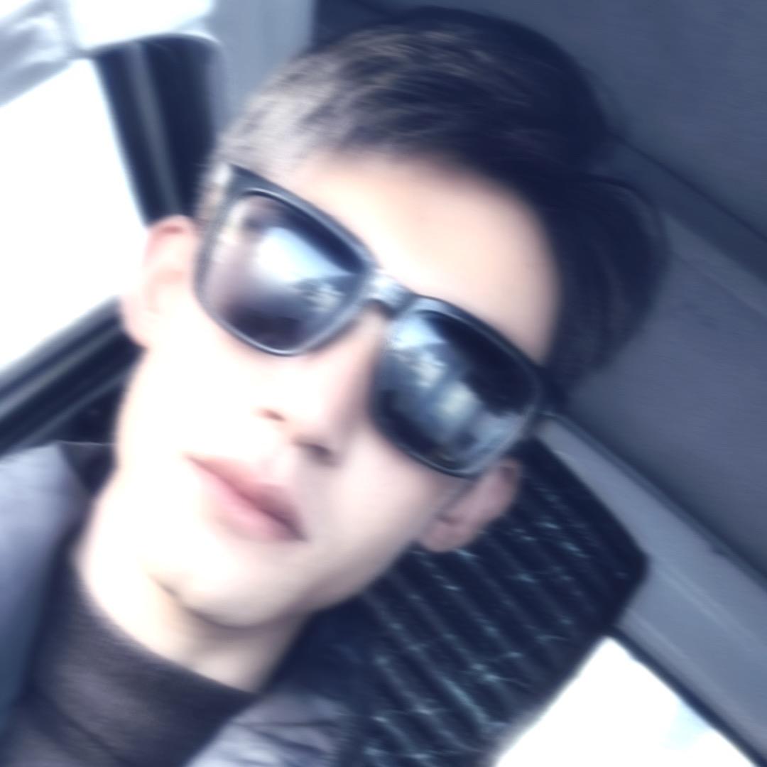 ᝰꫛꫀꪝ九离