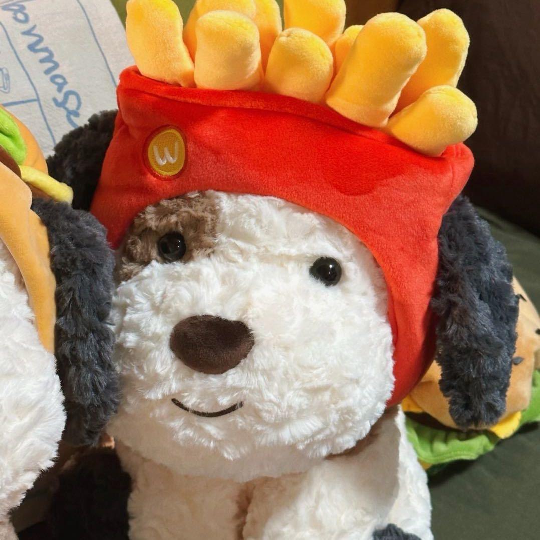 开心的红色烤鸭