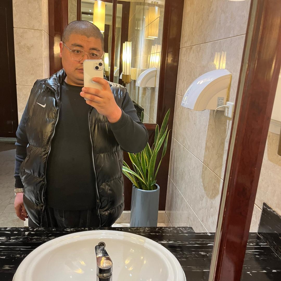 靠谱 Boy
