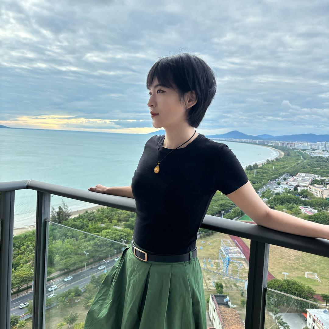 爱画画的猫猫（暖暖妈）