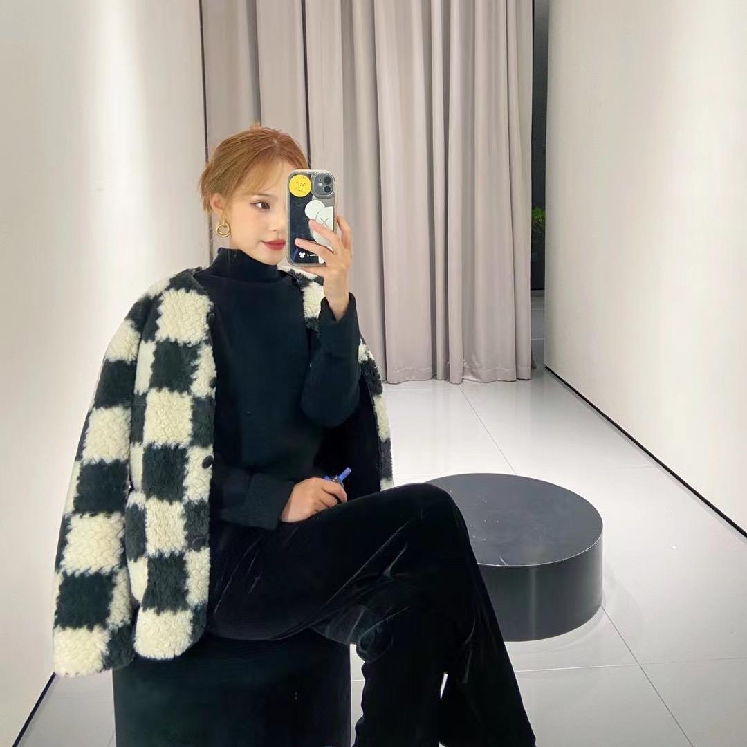 里物LEEWU女装店